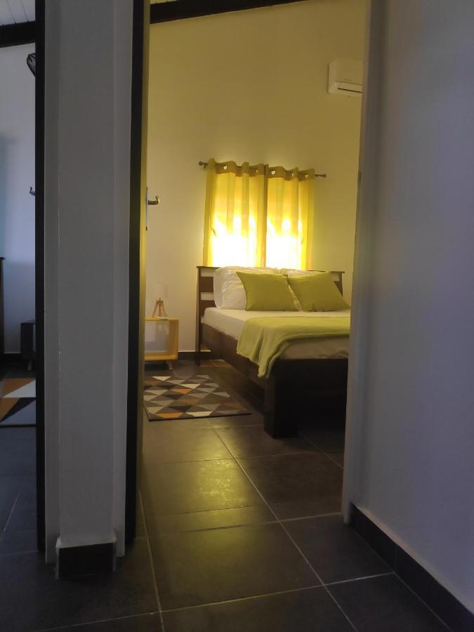 Ferienwohnung Les Galets Deshaies Exterior foto
